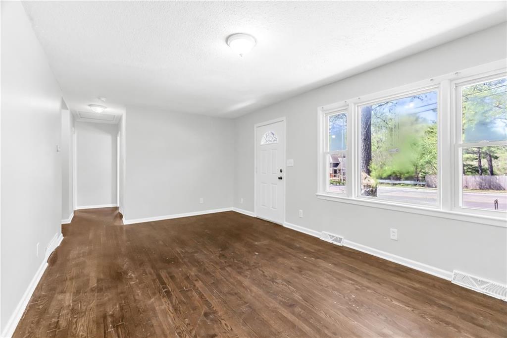 9815 James A Reed Road Kansas City, MO 64134 - Photo 15 of 26