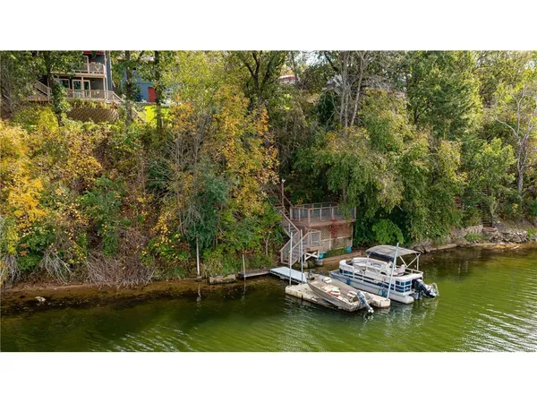 $749,900 | 56381 400th Avenue, Zumbro Falls, MN 55991