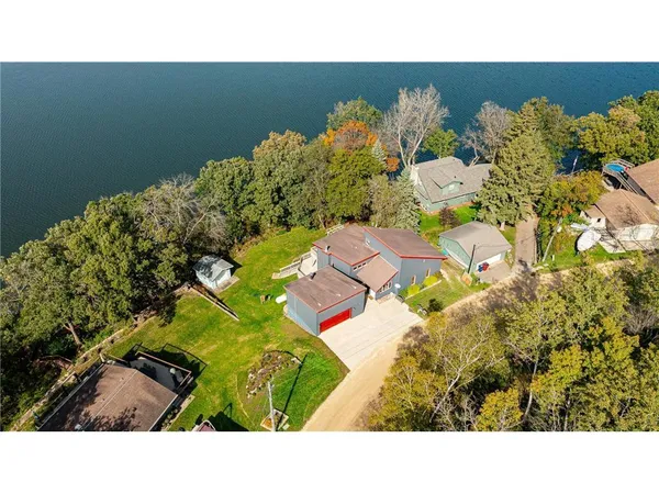 $749,900 | 56381 400th Avenue, Zumbro Falls, MN 55991