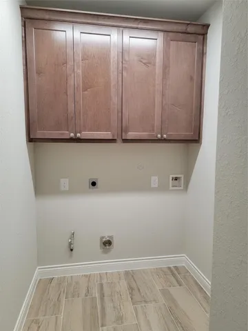 a view of room with washer and dryer