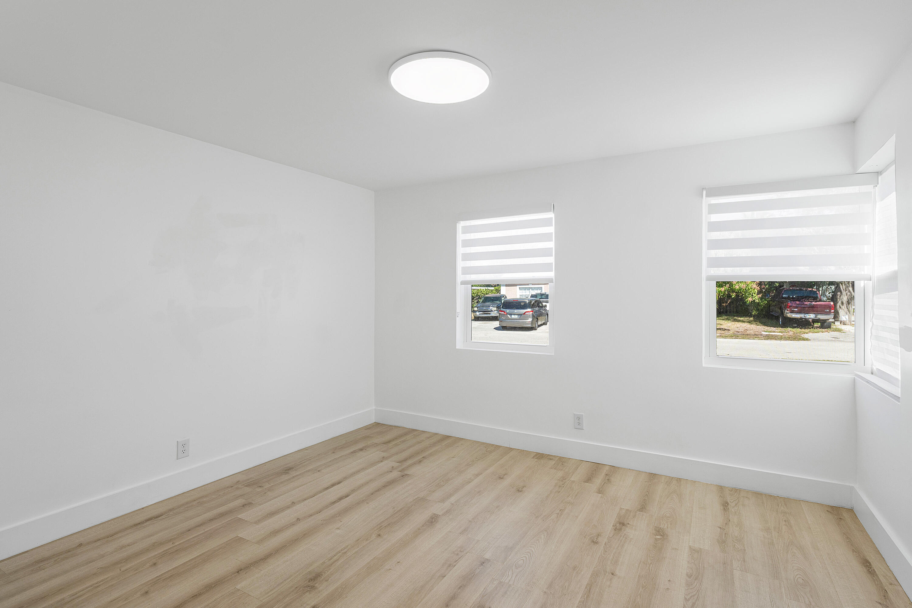 950 Northeast 23rd Place Pompano Beach, FL 33064 - Photo 23 of 41 027-950Northeast23rdPlace-PompanoBeach-F