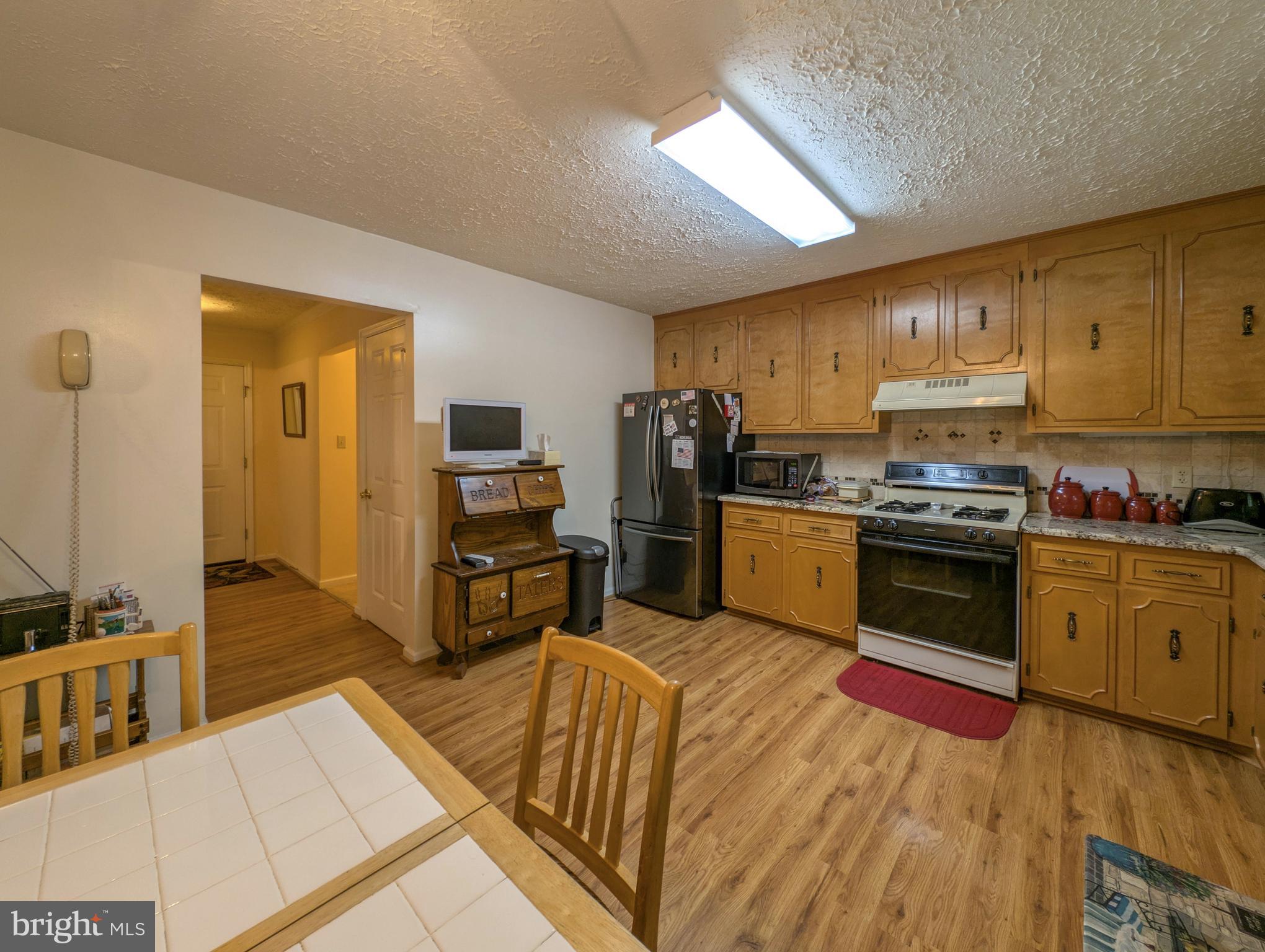 15398 Norman Road Culpeper, VA 22701 - Photo 7 of 25 Kitchen