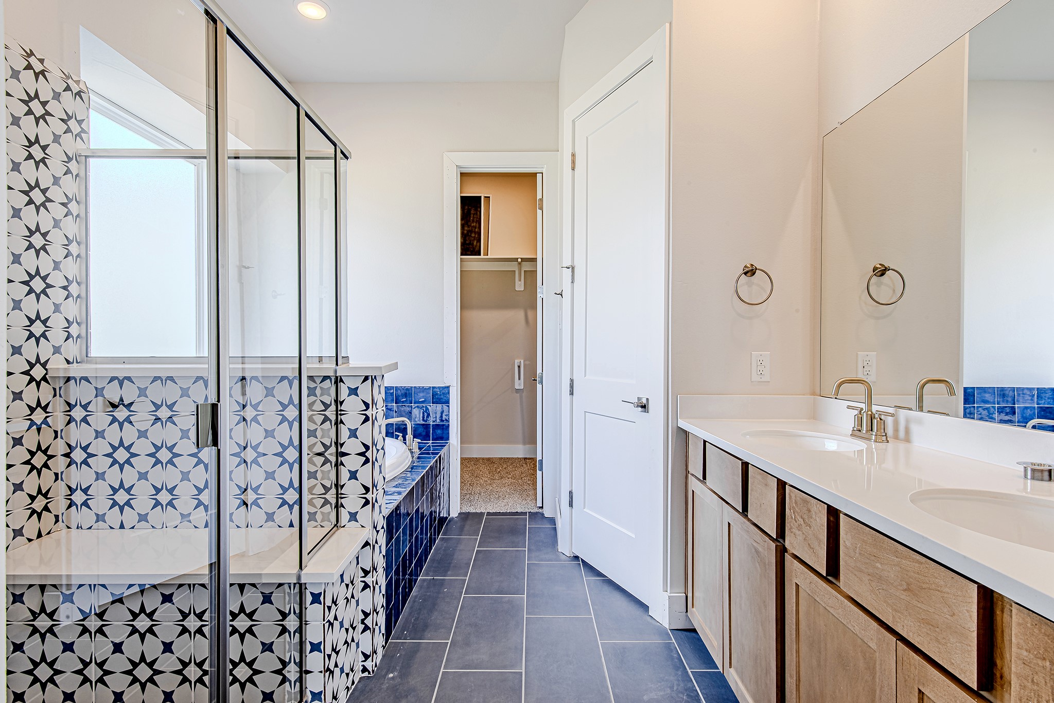 181 Peninsula Point Drive Montgomery, TX 77356 - Photo 18 of 44