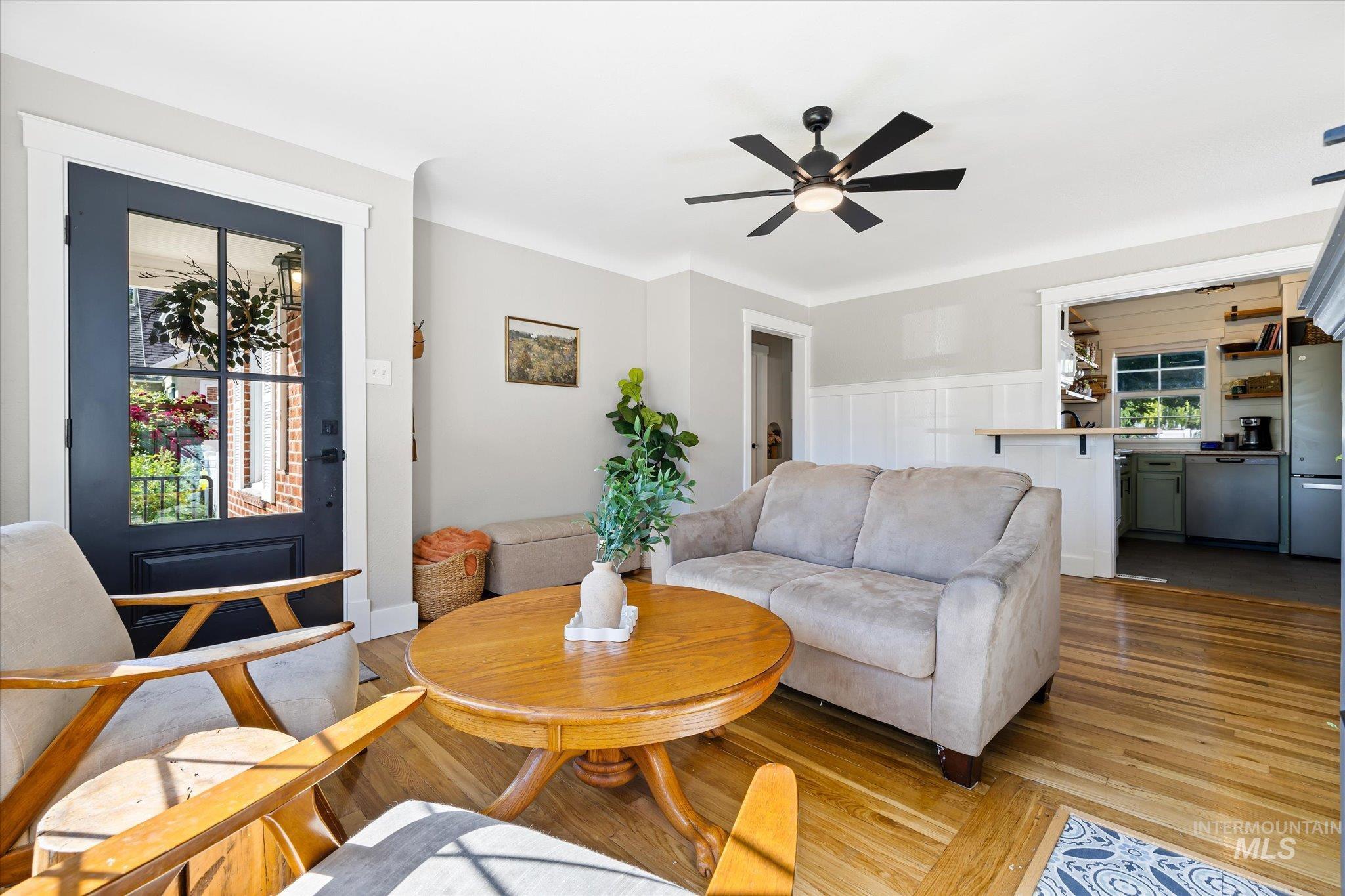 1008 Fillmore Street Caldwell, ID 83605 - Photo 37 of 50 Living room with wood finished floors and ceiling fan