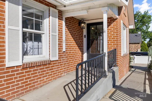 $430,000 | 1008 Fillmore Street, Caldwell, ID 83605