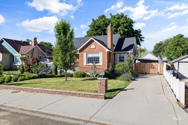 $430,000 | 1008 Fillmore Street, Caldwell, ID 83605