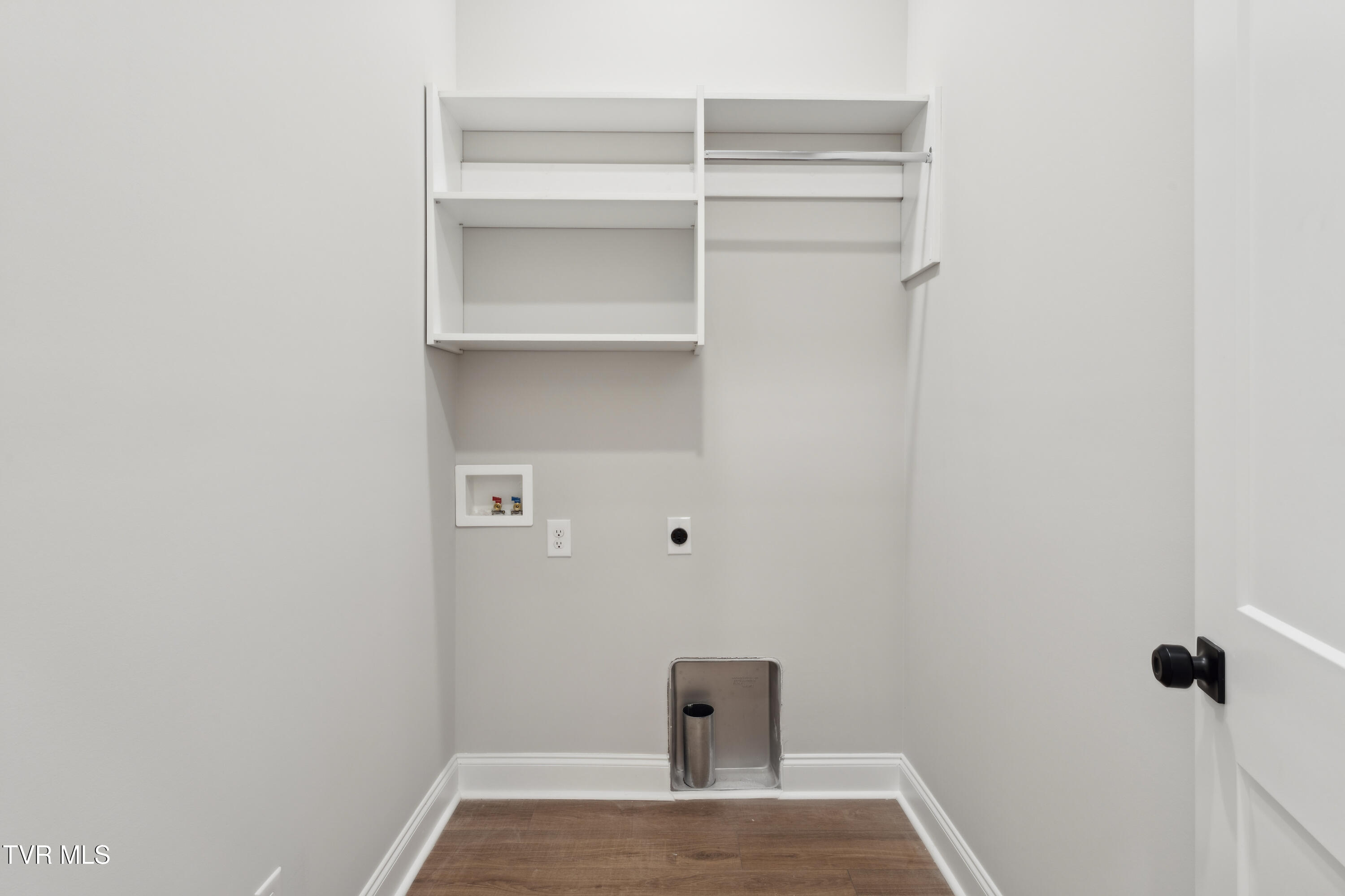 833 Granby Road Kingsport, TN 37660 - Photo 15 of 30 _A1_1054_WebRes