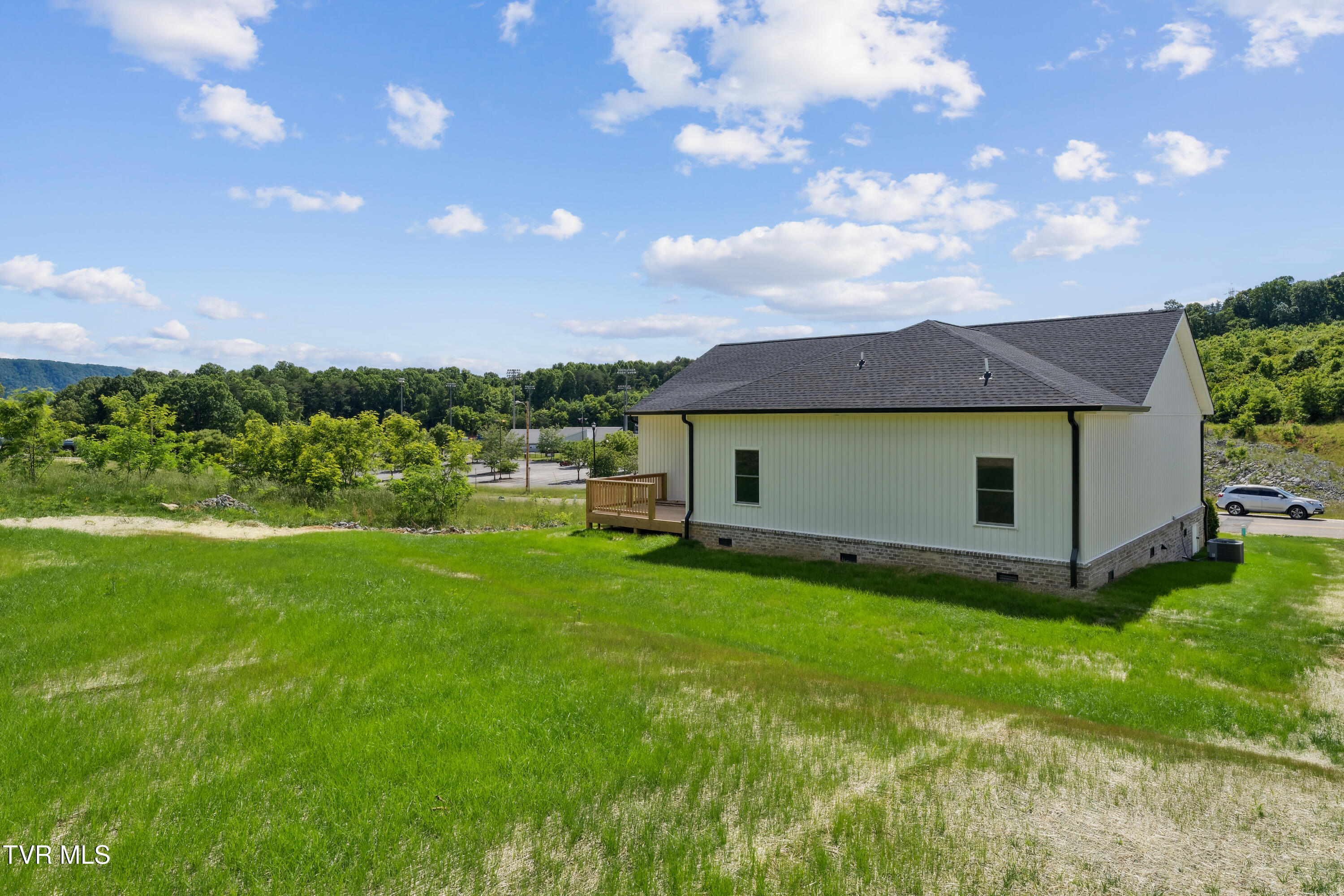 833 Granby Road Kingsport, TN 37660 - Photo 3 of 30 _A1_1169_WebRes