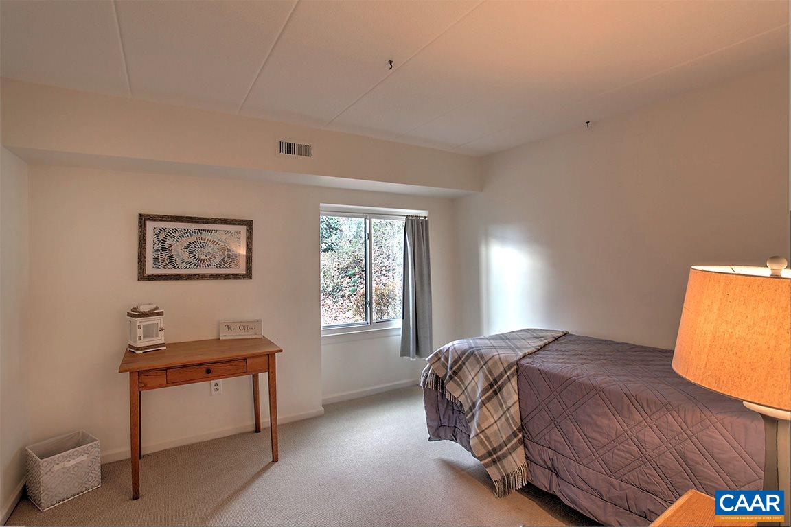 37 Spring Court Charlottesville, VA 22901 - Photo 12 of 21 Gallery Image 12