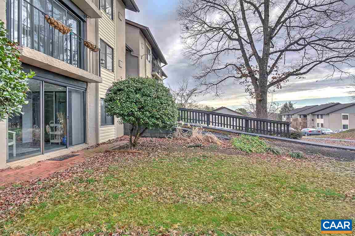 37 Spring Court Charlottesville, VA 22901 - Photo 7 of 21 Gallery Image 7