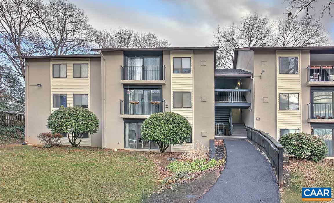 37 Spring Court Charlottesville, VA 22901 - Photo 8 of 21 Gallery Image 8