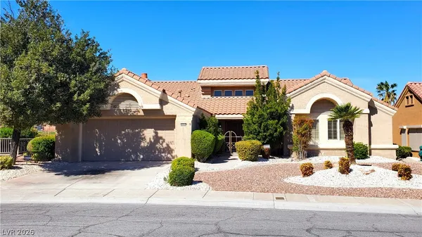 $2,950 | 2717 Billy Casper Drive, Las Vegas, NV 89134