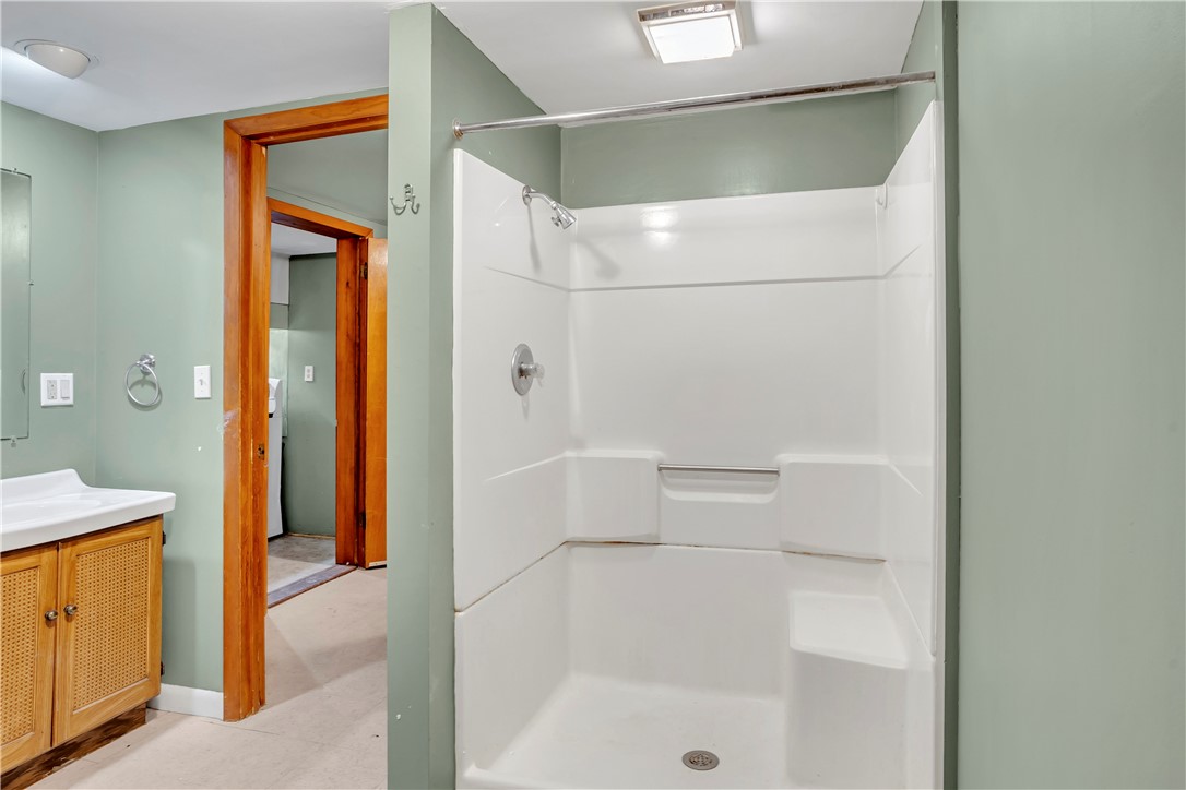 21 Cherry Street Oneonta, NY 13820 - Photo 11 of 24