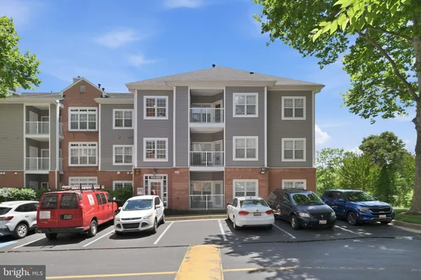 $215,000 | 9320 Groffs Mill Drive, Unit 9320, Owings Mills, MD 21117