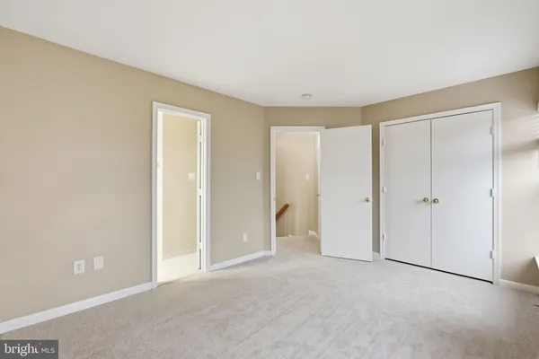 $3,550 | 8074 Sebon Drive, Vienna, VA 22180