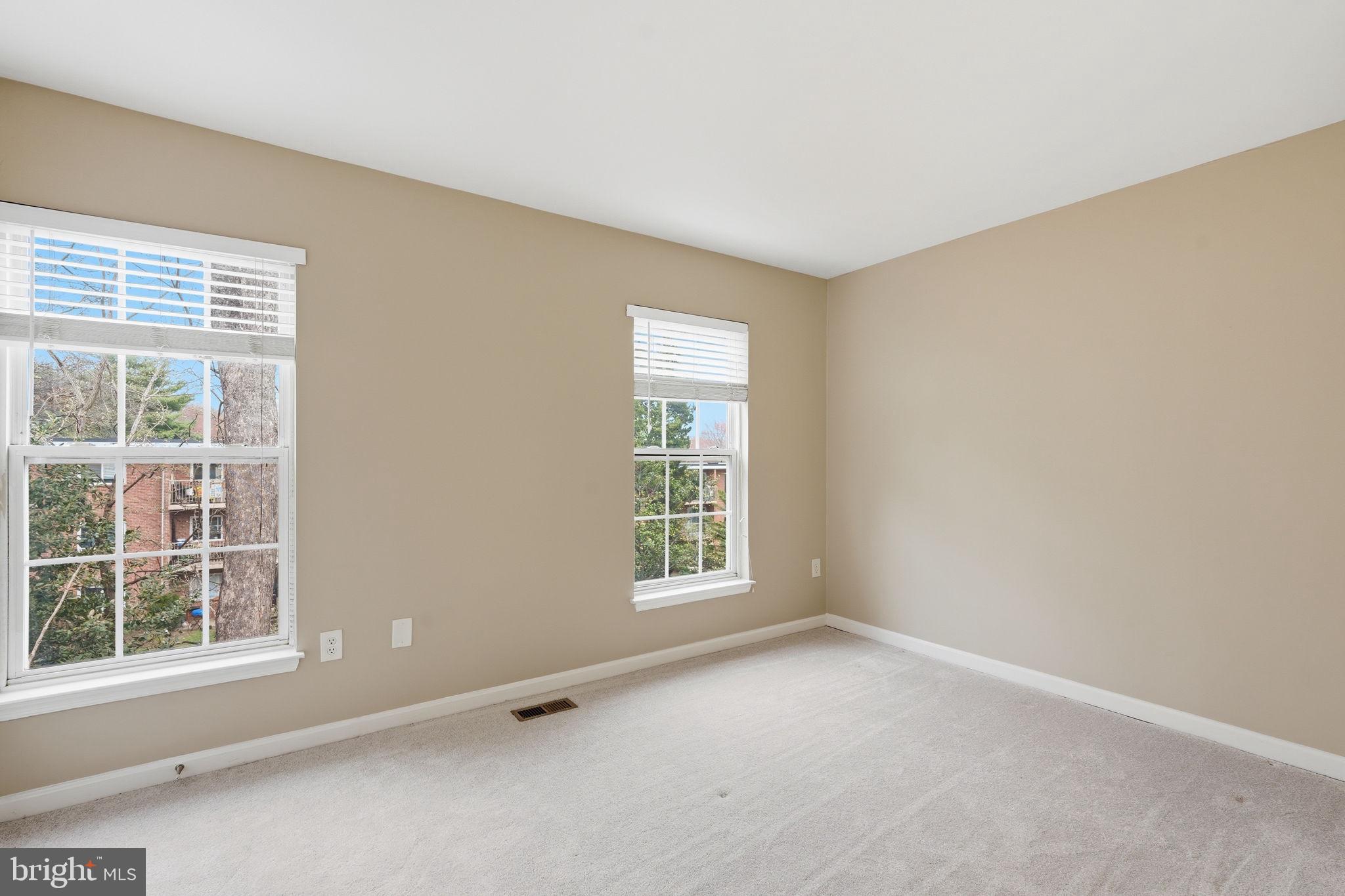 8074 Sebon Drive Vienna, VA 22180 - Photo 13 of 22 an empty room with a window