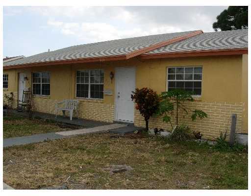 651 Silver Beach Road Riviera Beach, FL 33403 - Photo 1 of 3 Primary Photo