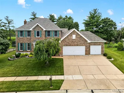 $586,500 | 16850 Westglen Farms Drive, Wildwood, MO 63011