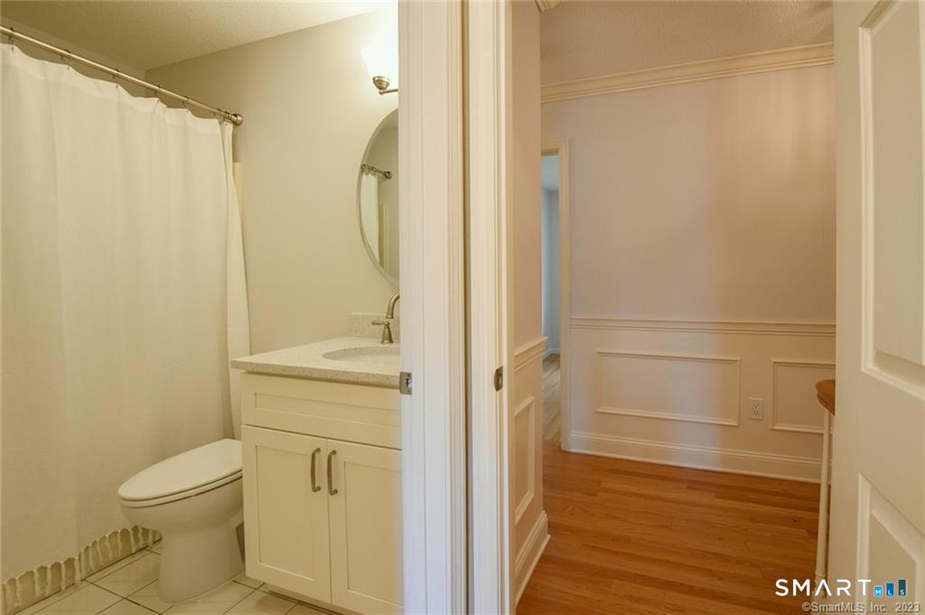 16 Harold Road, Unit 16 Farmington, CT 06032 - Photo 25 of 34 Gallery Image 25
