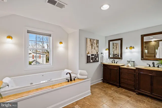 $1,265,000 | 727 East Manoa Road, Havertown, PA 19083