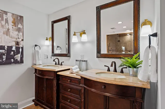 $1,265,000 | 727 East Manoa Road, Havertown, PA 19083