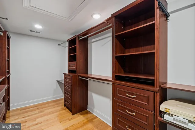 $1,265,000 | 727 East Manoa Road, Havertown, PA 19083