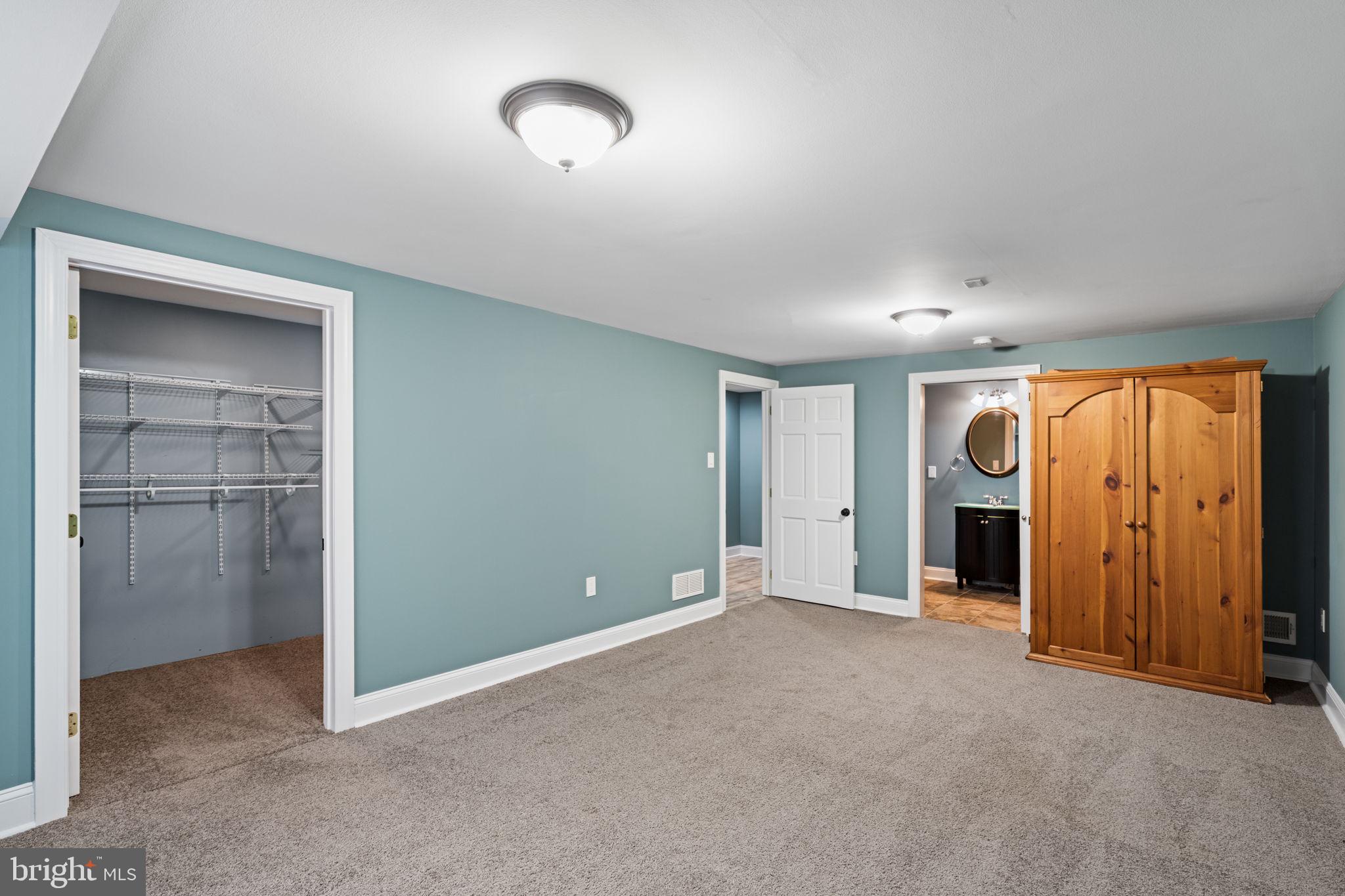 727 East Manoa Road Havertown, PA 19083 - Photo 53 of 68