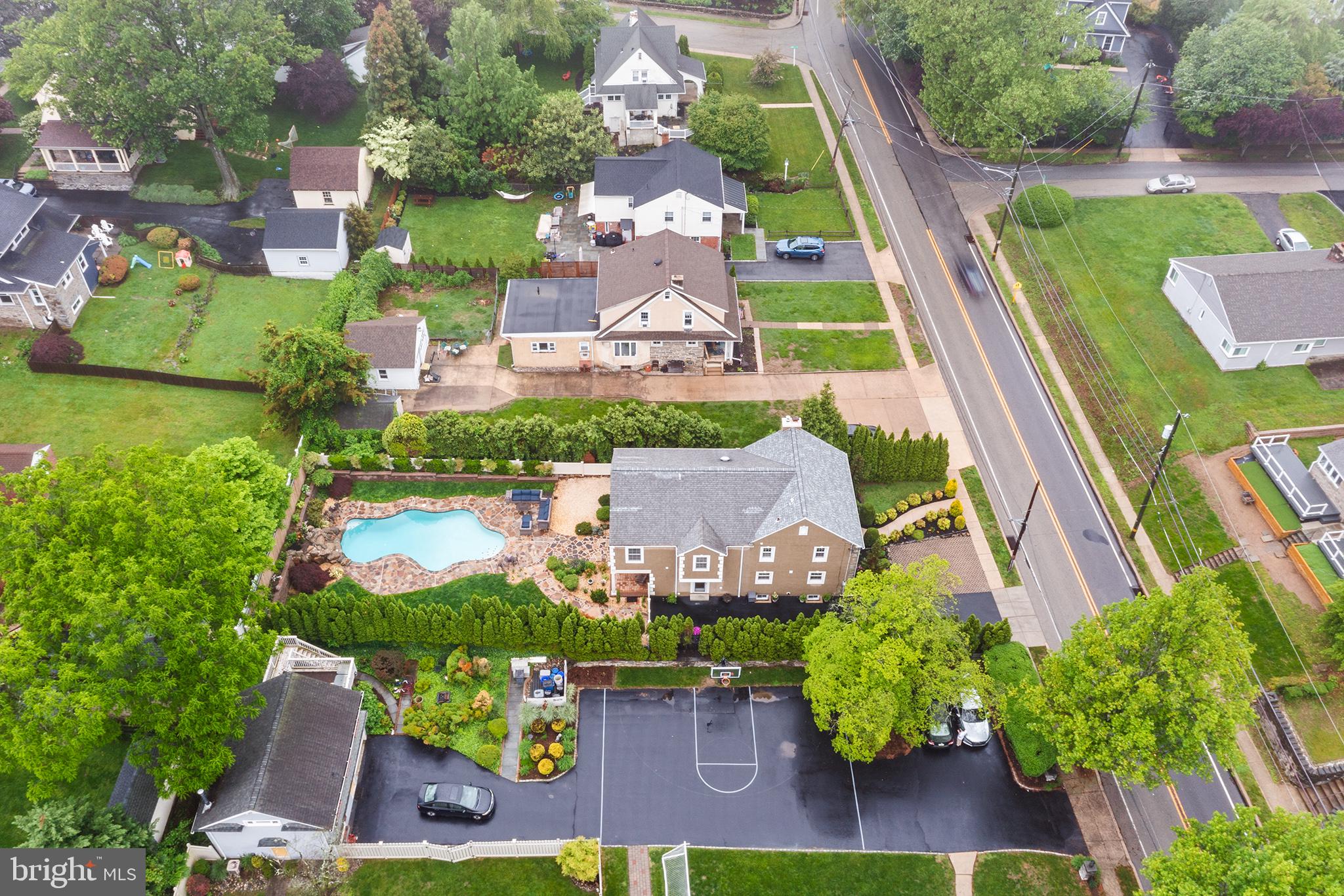 727 East Manoa Road Havertown, PA 19083 - Photo 67 of 68 an aerial view of multiple houses with yard