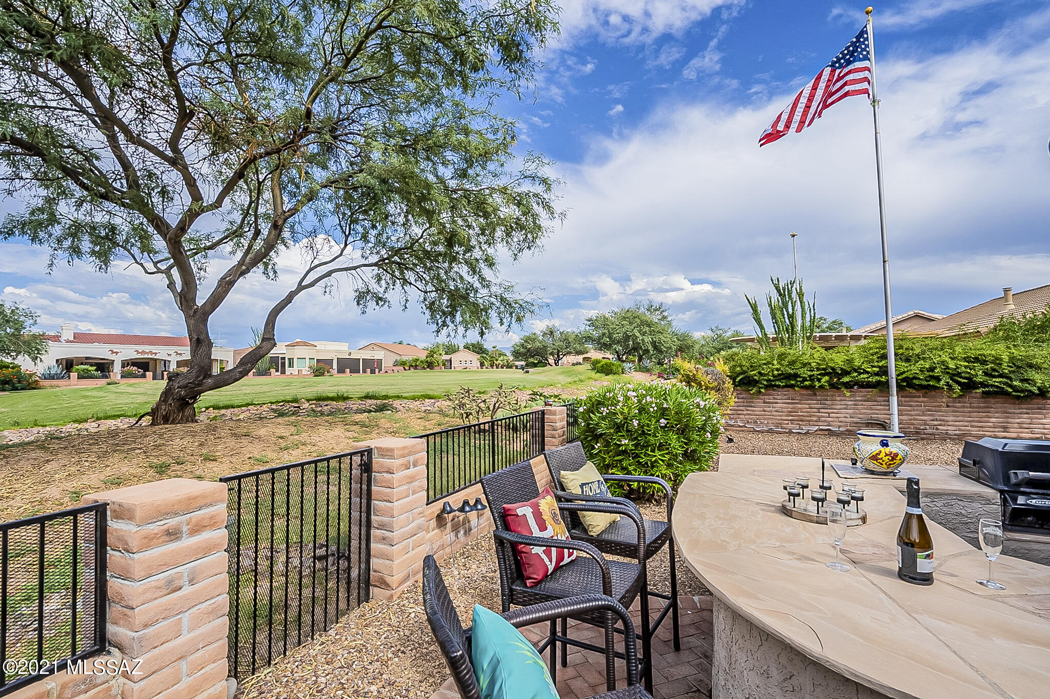 1811 East Redstart Road Green Valley, AZ 85614 - Photo 39 of 46
