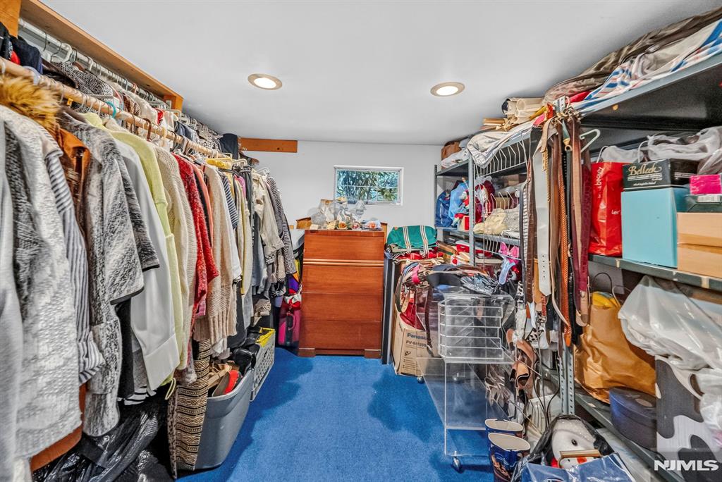 1230 Duncan Road Fort Lee, NJ 07024 - Photo 38 of 50