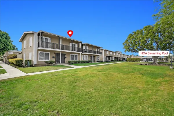 $869,000 | 1422 Deauville Place, Costa Mesa, CA 92626