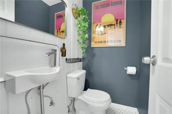 $869,000 | 1422 Deauville Place, Costa Mesa, CA 92626