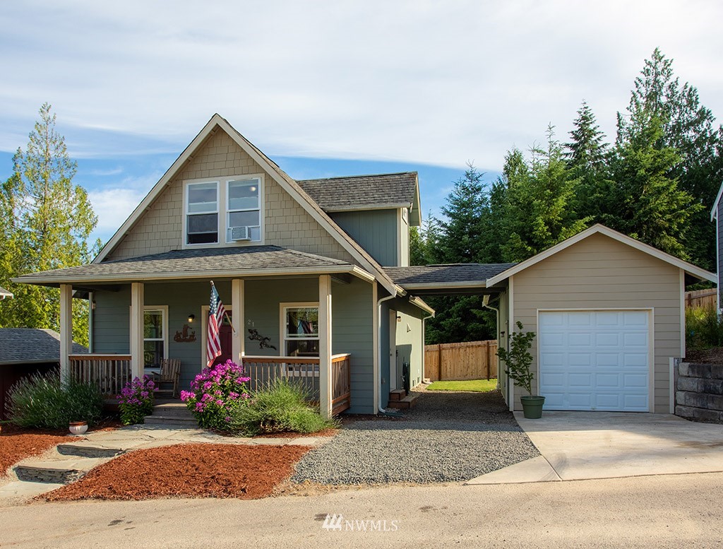 21 East Brady Loop Allyn, WA 98524 - Photo 4 of 32 Gallery Image 4