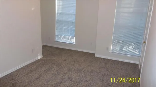 $2,600 | 121 Wildwood Court, Unit 200, Grapevine, TX 76051