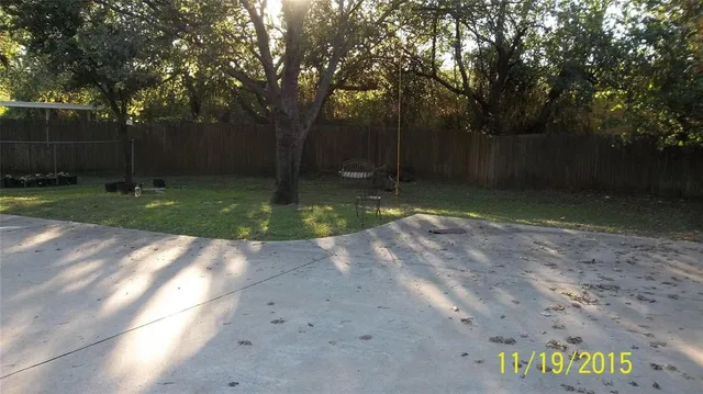 $2,600 | 121 Wildwood Court, Unit 200, Grapevine, TX 76051