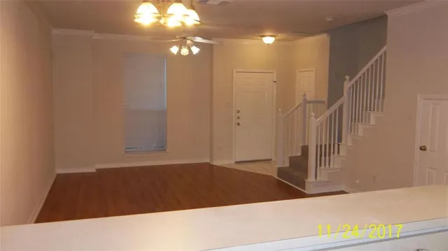 $2,600 | 121 Wildwood Court, Unit 200, Grapevine, TX 76051