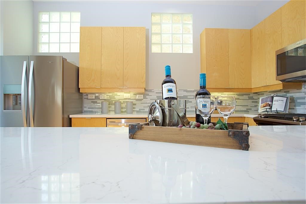 5342 Darling Street, Unit A Houston, TX 77007 - Photo 5 of 16