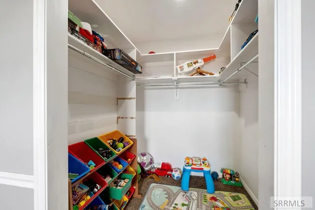 $1,200,000 | 2214 South 1600 Street, Preston, ID 83263