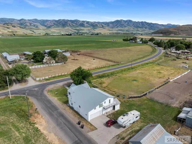 $1,200,000 | 2214 South 1600 Street, Preston, ID 83263