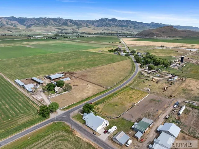 $1,200,000 | 2214 South 1600 Street, Preston, ID 83263