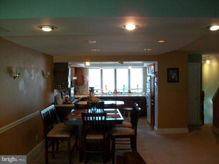 4203 Fairdale Road Philadelphia, PA 19154 - Photo 4 of 22 Gallery Image 4