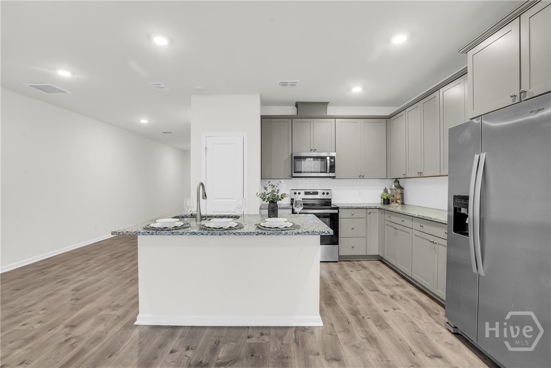 160 Benelli Drive Pooler, GA 31322 - Photo 7 of 39