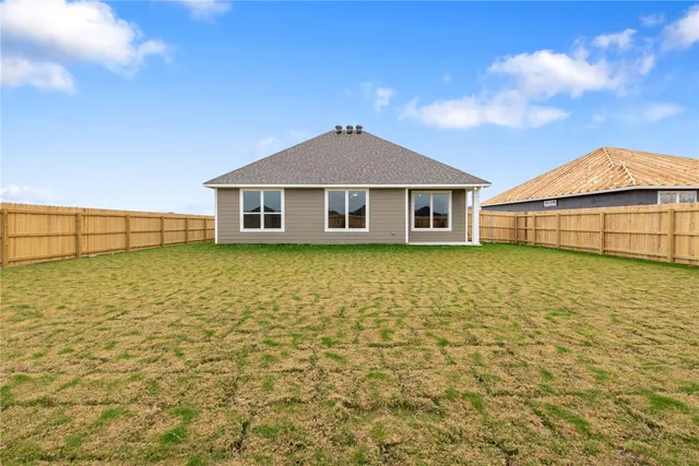 $286,900 | 377 Harvest Lk Drive, Snook, TX 77879