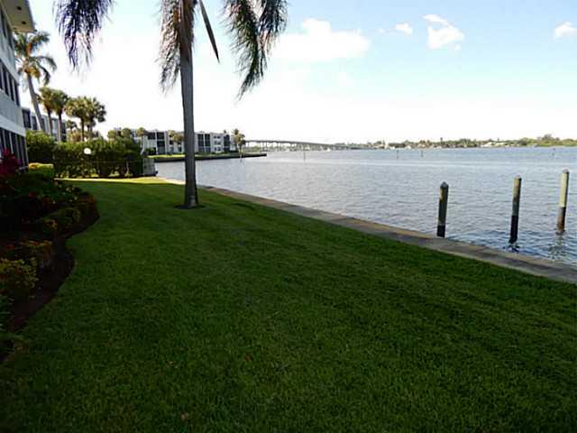 1868 Southwest Palm City Road, Unit 103 Stuart, FL 34994 - Photo 25 of 25 Gallery Image 25