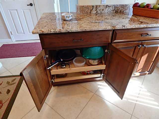 1868 Southwest Palm City Road, Unit 103 Stuart, FL 34994 - Photo 6 of 25 Gallery Image 6