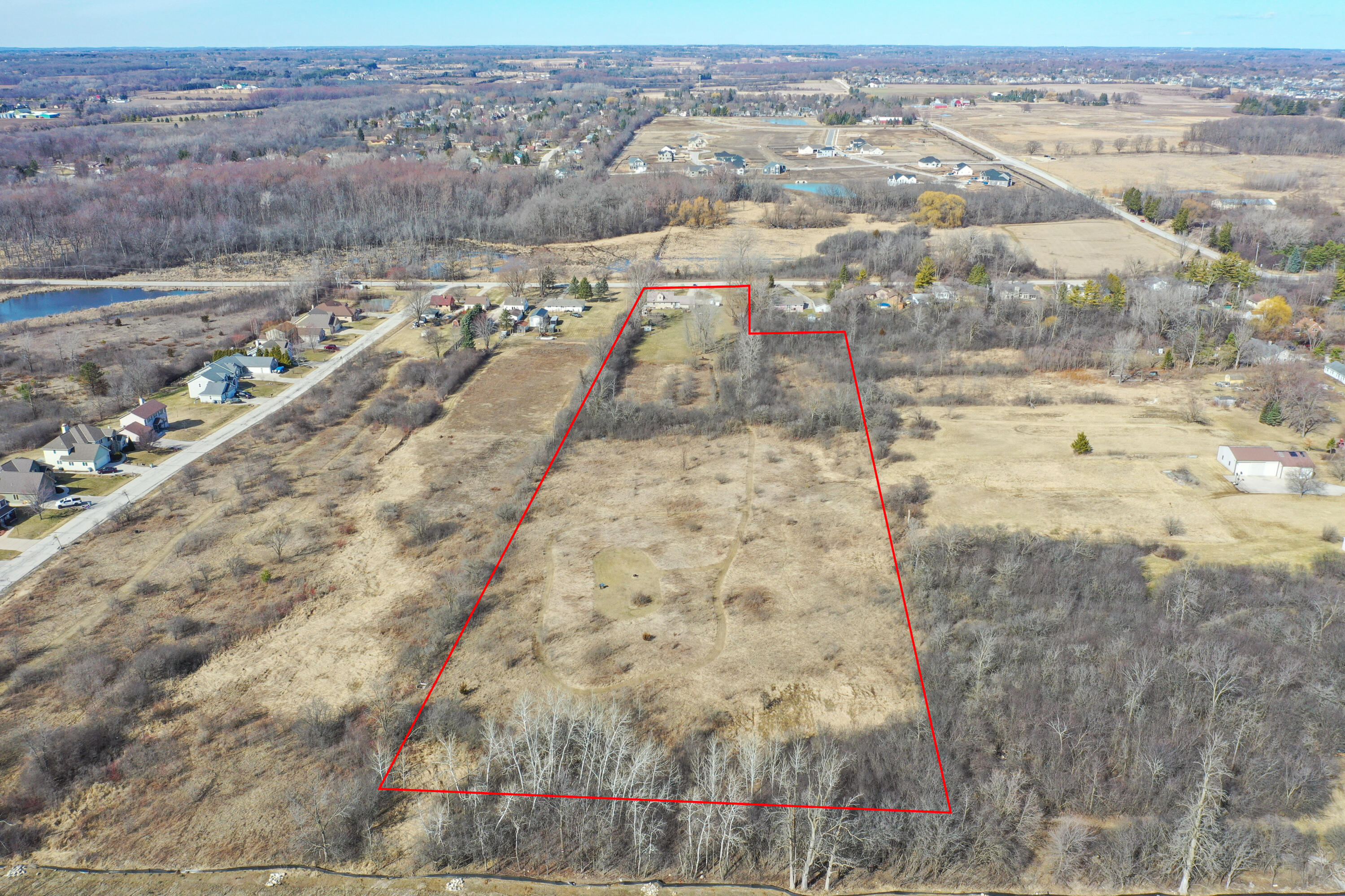 9335 West County Line Road, Unit 9325 Milwaukee, WI 53224 - Photo 36 of 38 38