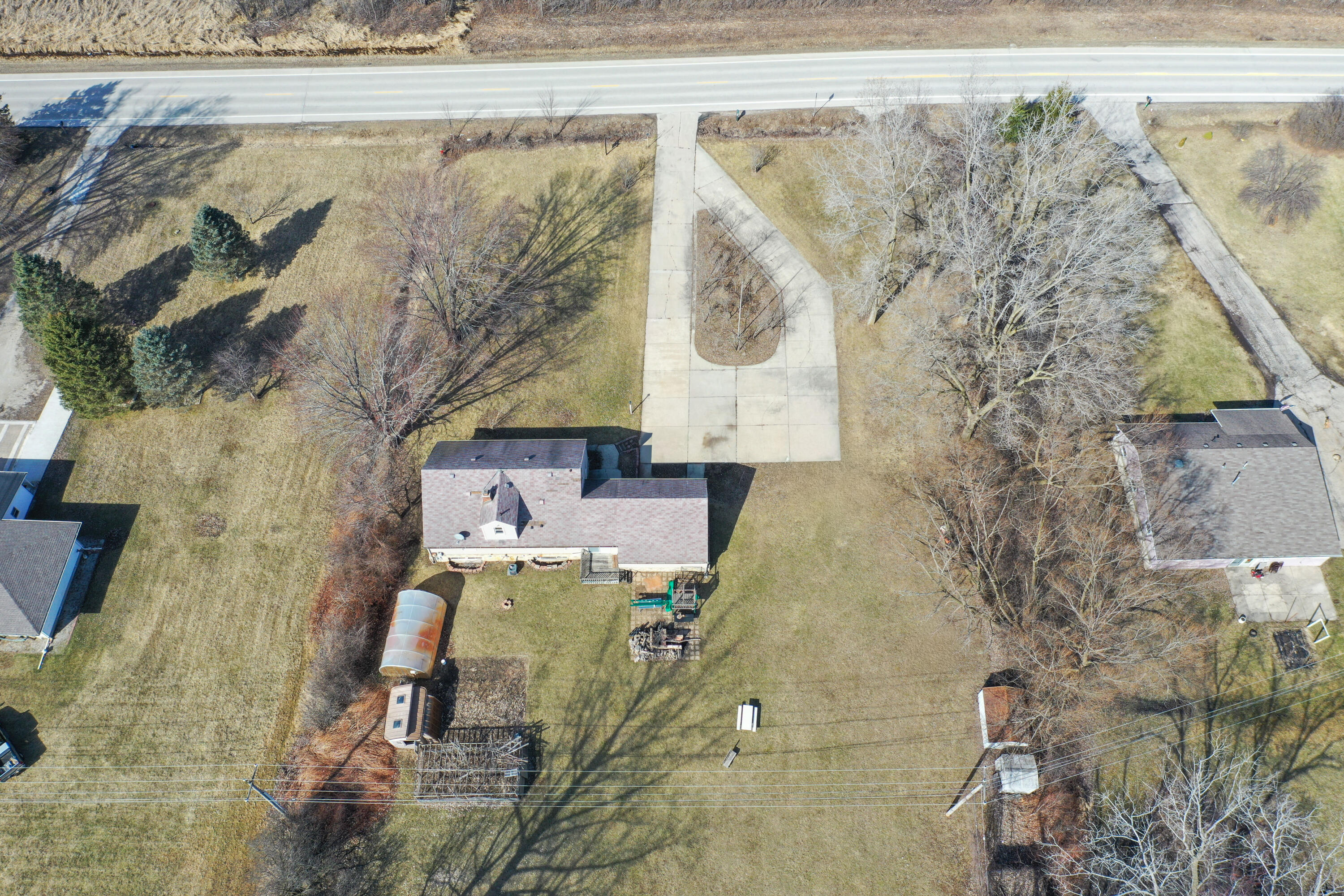 9335 West County Line Road, Unit 9325 Milwaukee, WI 53224 - Photo 38 of 38 40