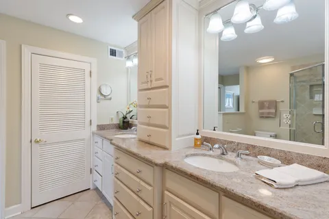 $850,000 | 29 Belcaro Circle, Nashville, TN 37215