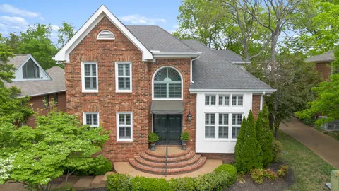 $850,000 | 29 Belcaro Circle, Nashville, TN 37215