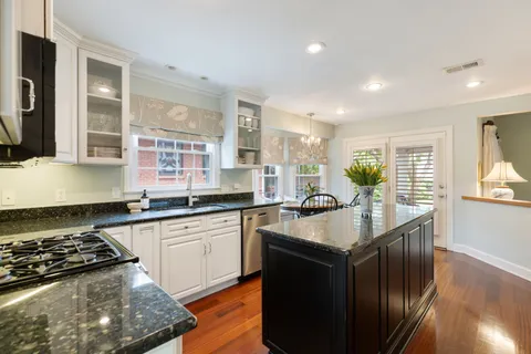$850,000 | 29 Belcaro Circle, Nashville, TN 37215